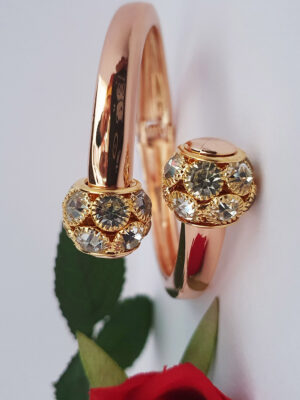 CLASSIC 021 Beautiful Bold Bracelet