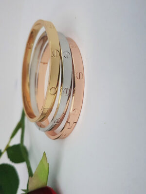 CLASSIC 026 Beautiful Bold Bracelet