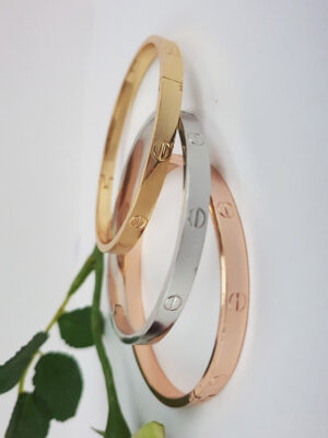 CLASSIC 026 Beautiful Bold Bracelet