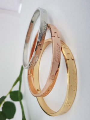 CLASSIC 026 Beautiful Bold Bracelet  (Cartier)