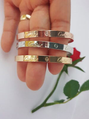 CLASSIC 026 Beautiful Bold Bracelet  (Cartier)