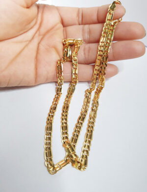 CLASSIC 038 Beautiful Bold Necklace