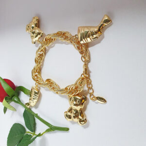 CLASSIC 051 Beautiful Bold Bracelet